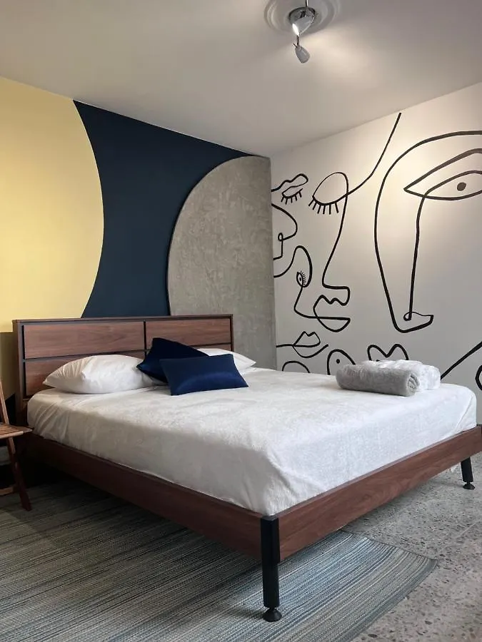 Quarto em Acomodações Particulares House Atelier Desing Apartamento Medellín