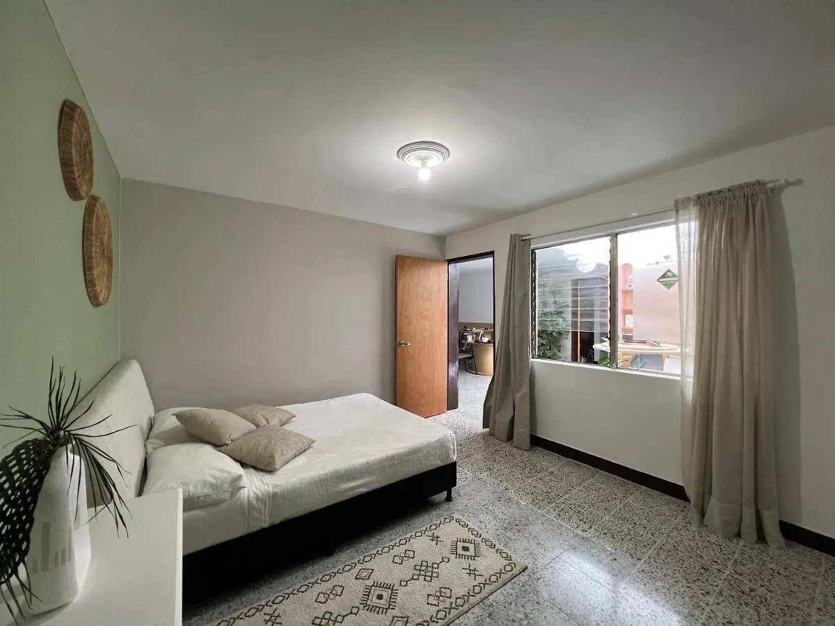 House Atelier Desing Apartamento Medellín 0*,  Colômbia